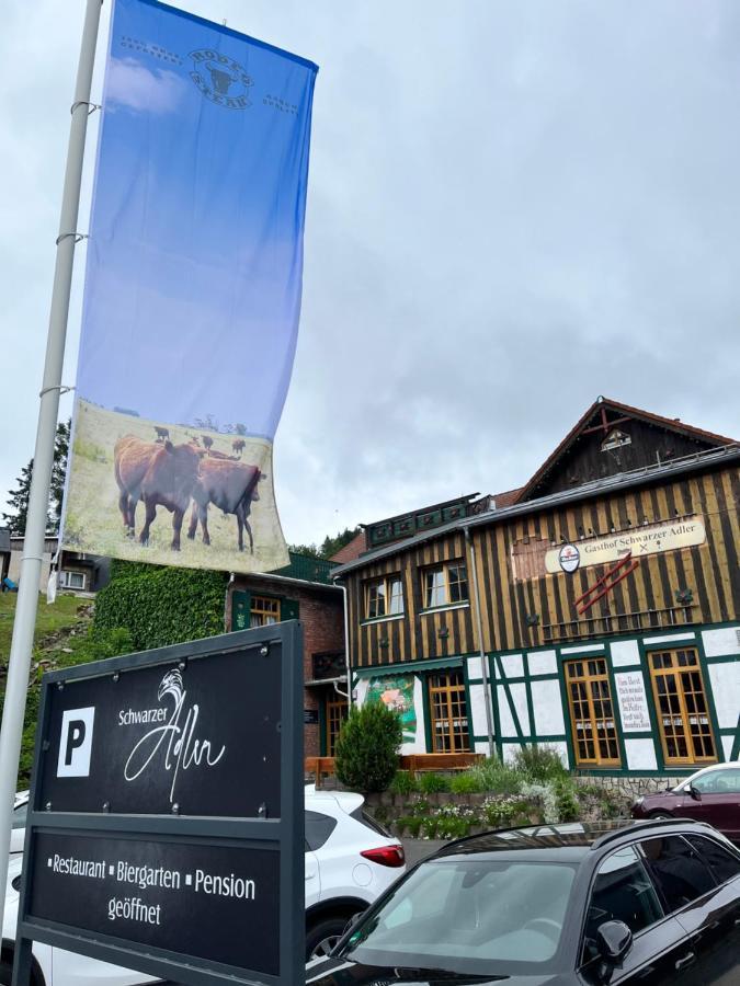 Gasthof & Pension "Schwarzer Adler" Masserberg Exteriér fotografie